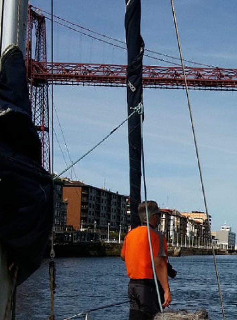 paseo-en-velero-por-la-ria